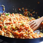 אורז כרובית מוקפץ עם ירקות – שמח במטבח מארחת את עז תלם